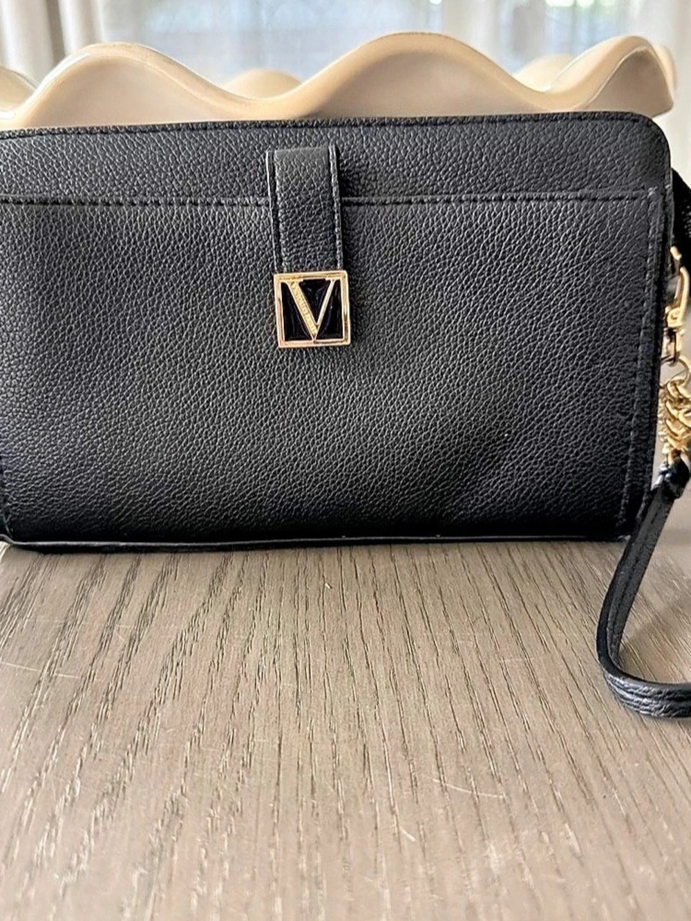 Victoria's Secret Bond Street wallet Black